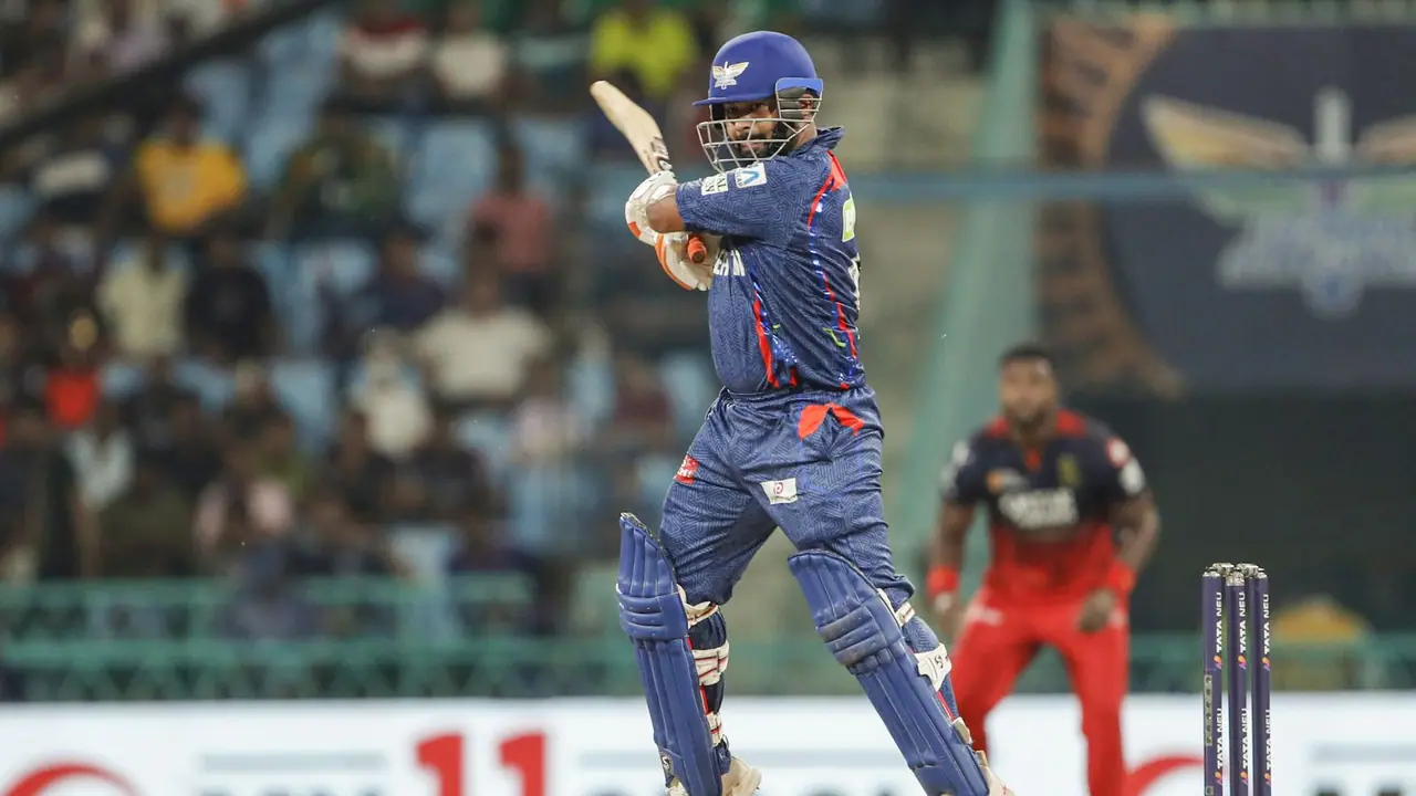 റിഷഭ് പന്തിന്റെ അഴിഞ്ഞാട്ടം, സെഞ്ചുറിയുമായി തിരിച്ചുവരവ്; ആര്‍സിബിക്കെതിരെ ലക്‌നൗവിന് കൂറ്റന്‍ സ്‌കോര്‍