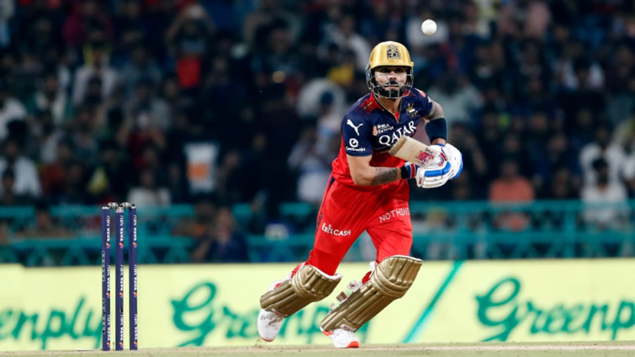 റെക്കോര്‍ഡുകളുടെ അമരത്ത് വിരാട് കോലി; 9000 റണ്‍സ് ക്ലബിലെത്തുന്ന ആദ്യയാള്‍, ഏറ്റവും കൂടുതല്‍ ഐപിഎല്‍ ഫിഫ്റ്റി