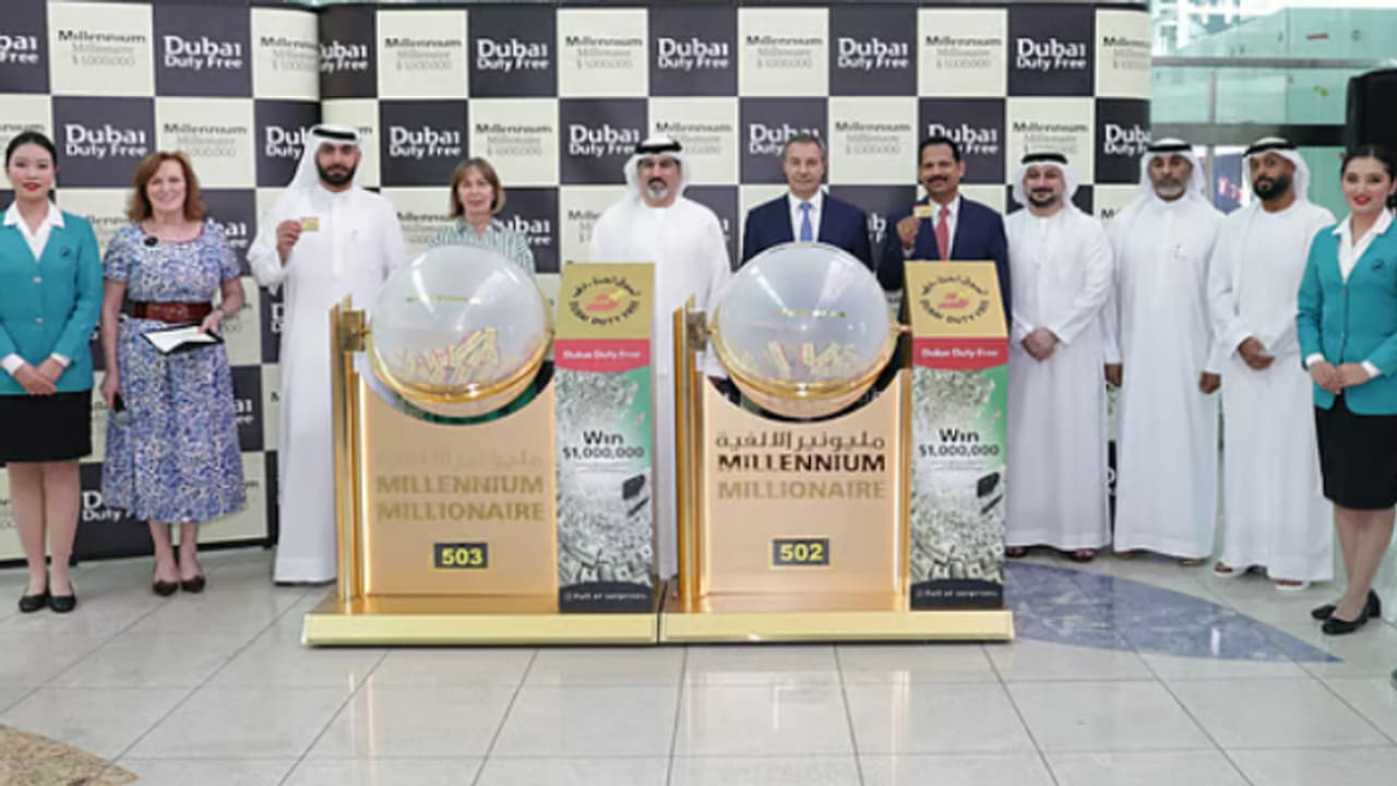 ഒരേ നറുക്കെടുപ്പിൽ രണ്ടാം തവണയും ബമ്പർ! മലയാളിക്ക് അപൂർവ്വ ഭാഗ്യം, ഓൺലൈനായി വാങ്ങിയ ടിക്കറ്റിൽ നേടിയത് കോടികൾ