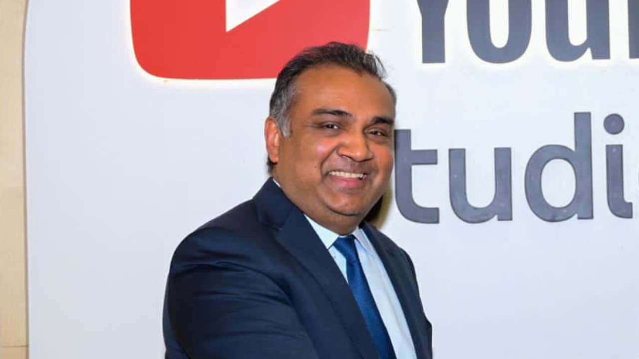 രാജിവയ്ക്കല്ലേ പ്ലീസ്... ഇന്ത്യന്‍ വംശജനായ ജീവനക്കാരനെ പിടിച്ചുനിര്‍ത്താന്‍ ഗൂഗിള്‍ ഓഫര്‍ ചെയ്തത് 830 കോടി രൂപ