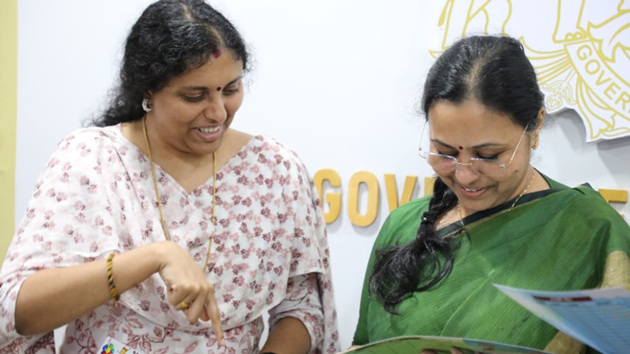 കുഞ്ഞുങ്ങളുടെ വികാസം തിരിച്ചറിയാനും ഇടപെടലും ലക്ഷ്യം, അങ്കണവാടി പ്രീസ്കൂള് കുട്ടികള്ക്ക് 'കുഞ്ഞൂസ് കാര്ഡ്' കുഞ്ഞുങ്ങളുടെ വികാസം തിരിച്ചറിയാനും ഇടപെടലും ലക്ഷ്യം, അങ്കണവാടി പ്രീസ്കൂള് കുട്ടികള്ക്ക് 'കുഞ്ഞൂസ് കാര്ഡ്'