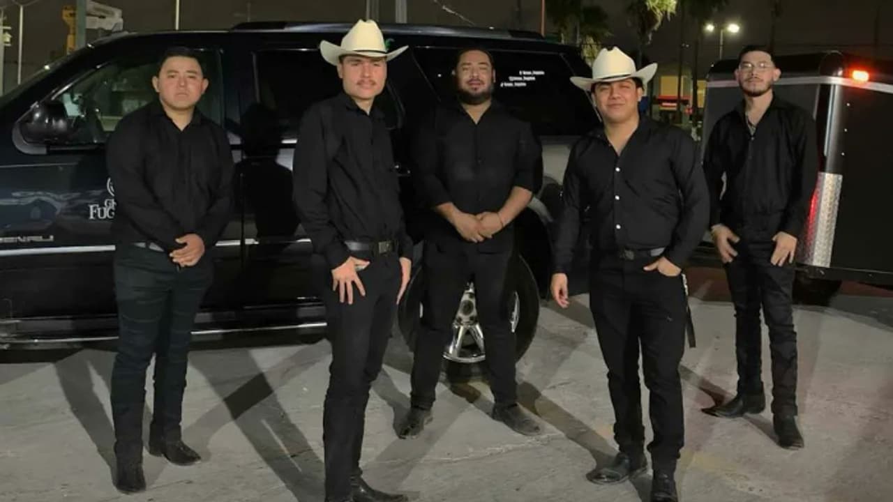 സ്വകാര്യ പരിപാടിക്ക് പോകുമ്പോൾ ലഹരി സംഘം തട്ടിക്കൊണ്ടുപോയി, മെക്സിക്കോയിൽ 5 ഗായകർ കൊല്ലപ്പെട്ടു സ്വകാര്യ പരിപാടിക്ക് പോകുമ്പോൾ ലഹരി സംഘം തട്ടിക്കൊണ്ടുപോയി, മെക്സിക്കോയിൽ 5 ഗായകർ കൊല്ലപ്പെട്ടു