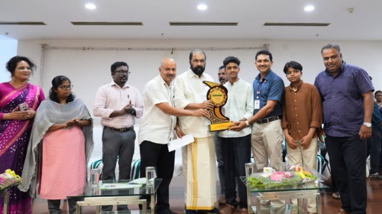 ഈ അധ്യയന വർഷം മുതൽ സ്‌കൂളുകളിൽ പാഠ്യാനുബന്ധ പ്രവർത്തനങ്ങൾക്കും ഊന്നൽ നൽകുമെന്ന് മന്ത്രി വി ശിവൻകുട്ടി