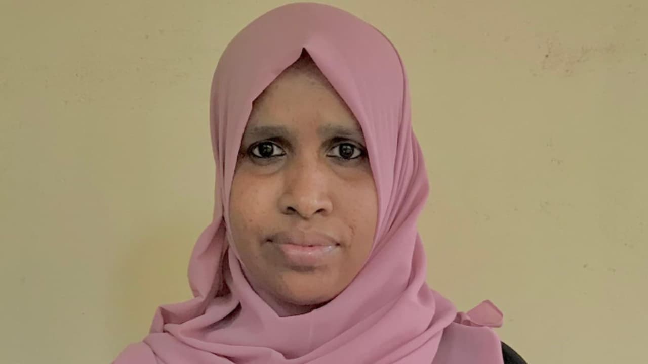 കുറ്റിപ്പുറത്ത് മകളുടെ കല്യാണത്തലേന്ന് കപ്പ് കേക്ക് തൊണ്ടയിൽ കുടുങ്ങി, ചികിത്സയിലിരിക്കെ 44കാരി മരിച്ചു 