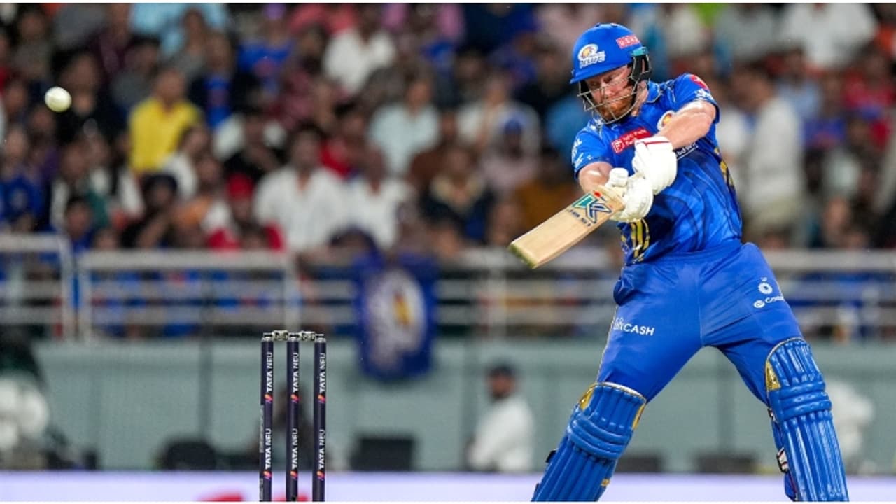 വീണ്ടും ബെയര്സ്റ്റോ! മുംബൈയ്ക്ക് മികച്ച തുടക്കം, തിളങ്ങാനാകാതെ ഹിറ്റ്മാൻ വീണ്ടും ബെയര്സ്റ്റോ! മുംബൈയ്ക്ക് മികച്ച തുടക്കം, തിളങ്ങാനാകാതെ ഹിറ്റ്മാൻ