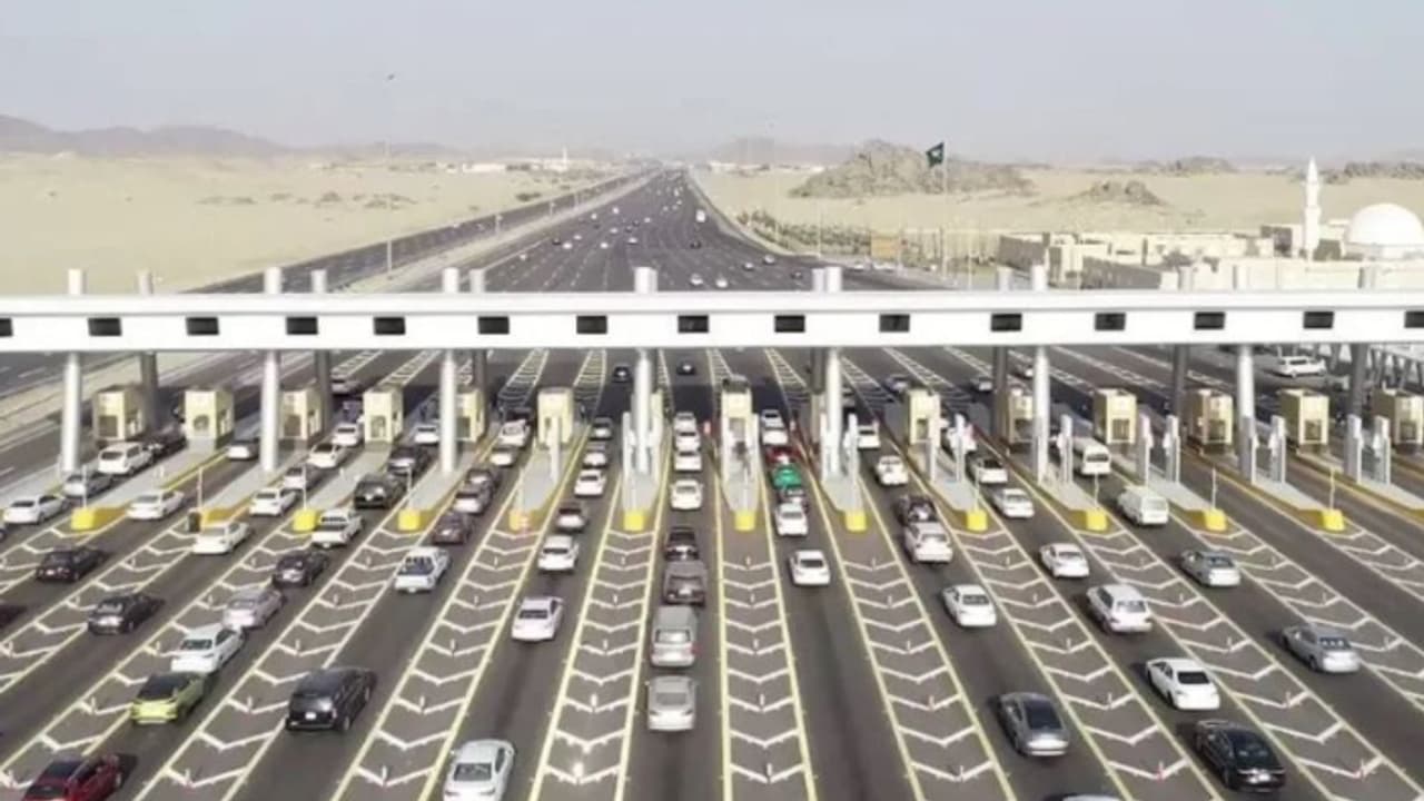 ഹജ്ജ് സമയത്ത് മക്കയിൽ പ്രവേശിക്കാൻ പെർമിറ്റ് ലഭിക്കാത്ത വാഹനങ്ങളും മോട്ടോർ സൈക്കിളുകൾക്കും മക്കയിൽ നിരോധനം ഹജ്ജ് സമയത്ത് മക്കയിൽ പ്രവേശിക്കാൻ പെർമിറ്റ് ലഭിക്കാത്ത വാഹനങ്ങളും മോട്ടോർ സൈക്കിളുകൾക്കും മക്കയിൽ നിരോധനം