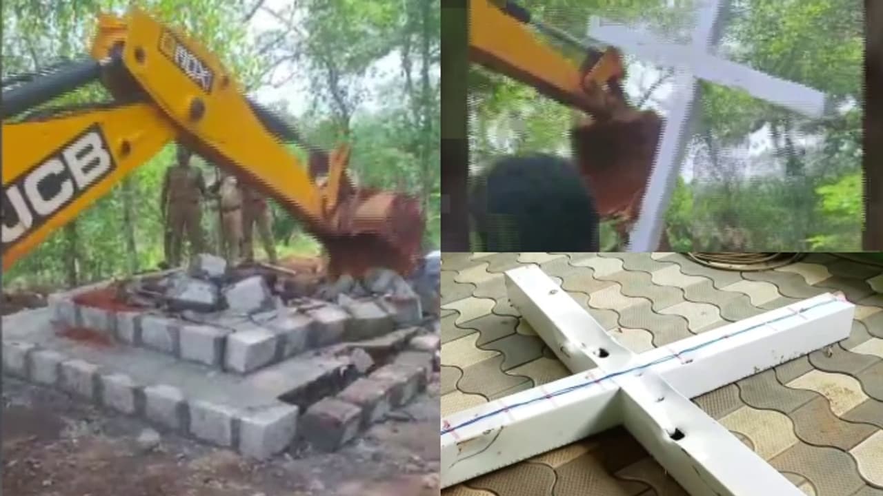 തൊമ്മൻകുത്തിൽ വിശ്വാസികൾ സ്ഥാപിച്ച കുരിശ് പൊളിച്ചുമാറ്റിയ സംഭവം; ഫോറസ്റ്റ് റെയ്ഞ്ച് ഓഫീസർക്ക് സ്ഥലംമാറ്റം