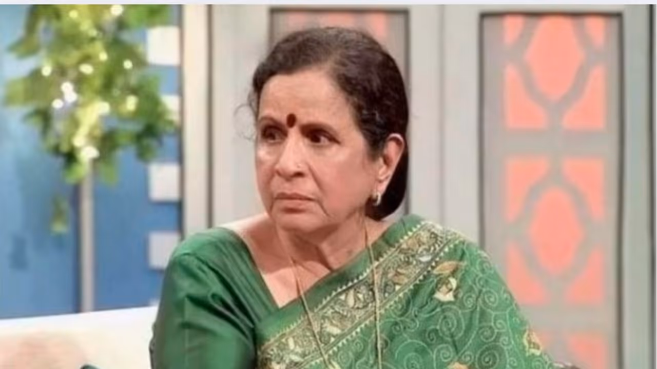 Who Is Usha Nadkarni? Inside the Life of 80 Year Old Actor Who Lives Alone Who Is Usha Nadkarni? Inside the Life of 80 Year Old Actor Who Lives Alone