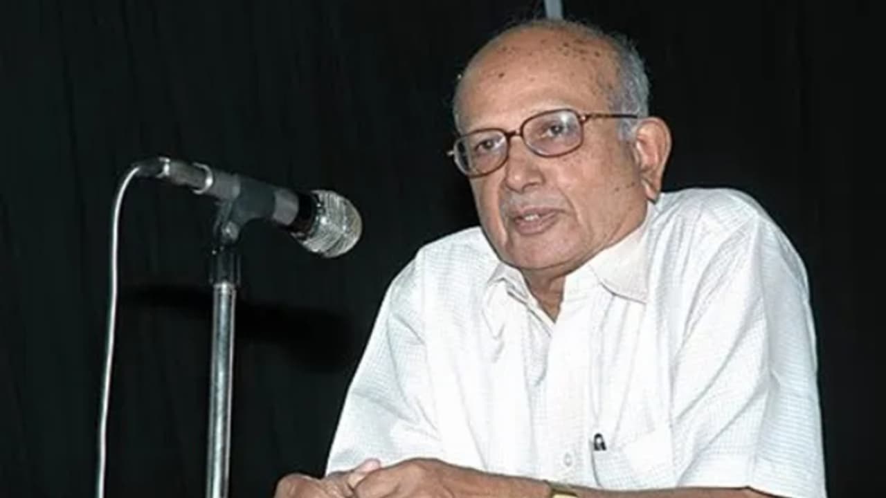 ഒരു വാര്ത്തയ്ക്കും വേണ്ടാത്ത ജീവിതങ്ങളിലേക്ക് നടന്നു പോയിരുന്ന മനുഷ്യൻ; ബിആര്പി ഓര്മ്മയായിട്ട് ഒരു വർഷം ഒരു വാര്ത്തയ്ക്കും വേണ്ടാത്ത ജീവിതങ്ങളിലേക്ക് നടന്നു പോയിരുന്ന മനുഷ്യൻ; ബിആര്പി ഓര്മ്മയായിട്ട് ഒരു വർഷം