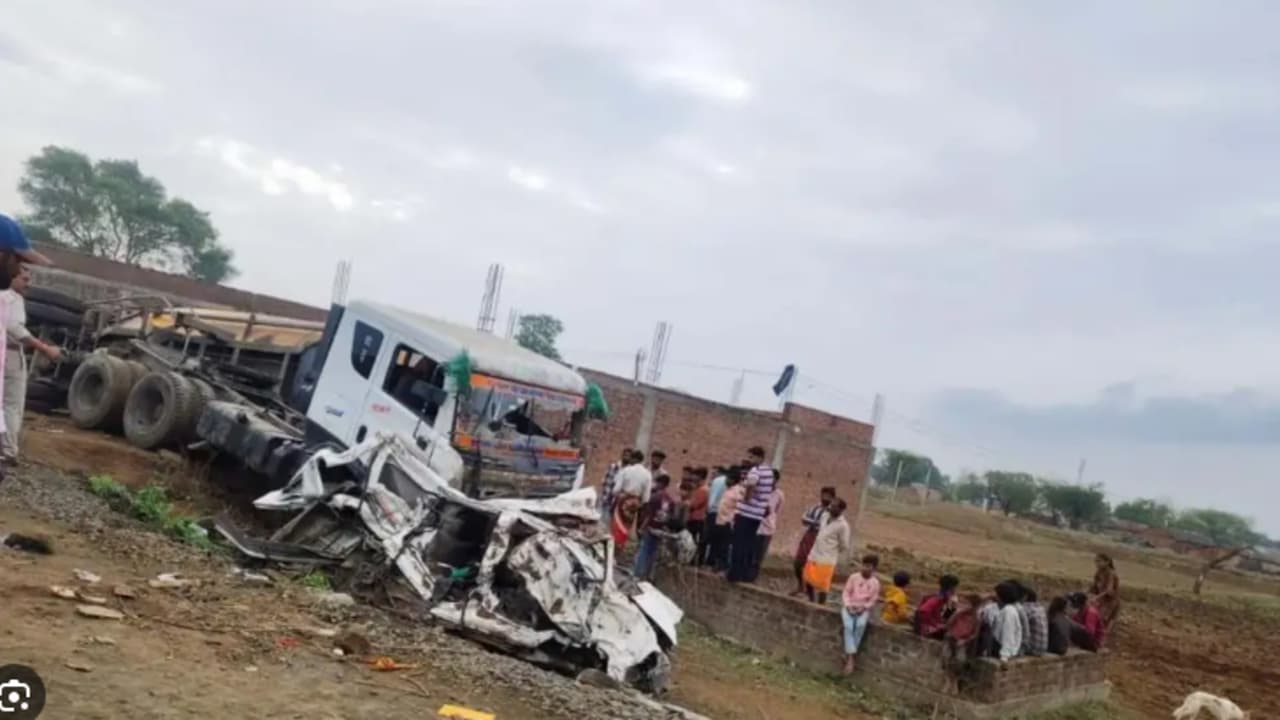 शादी से लौटते ही टूट पड़ा मौत का कहर