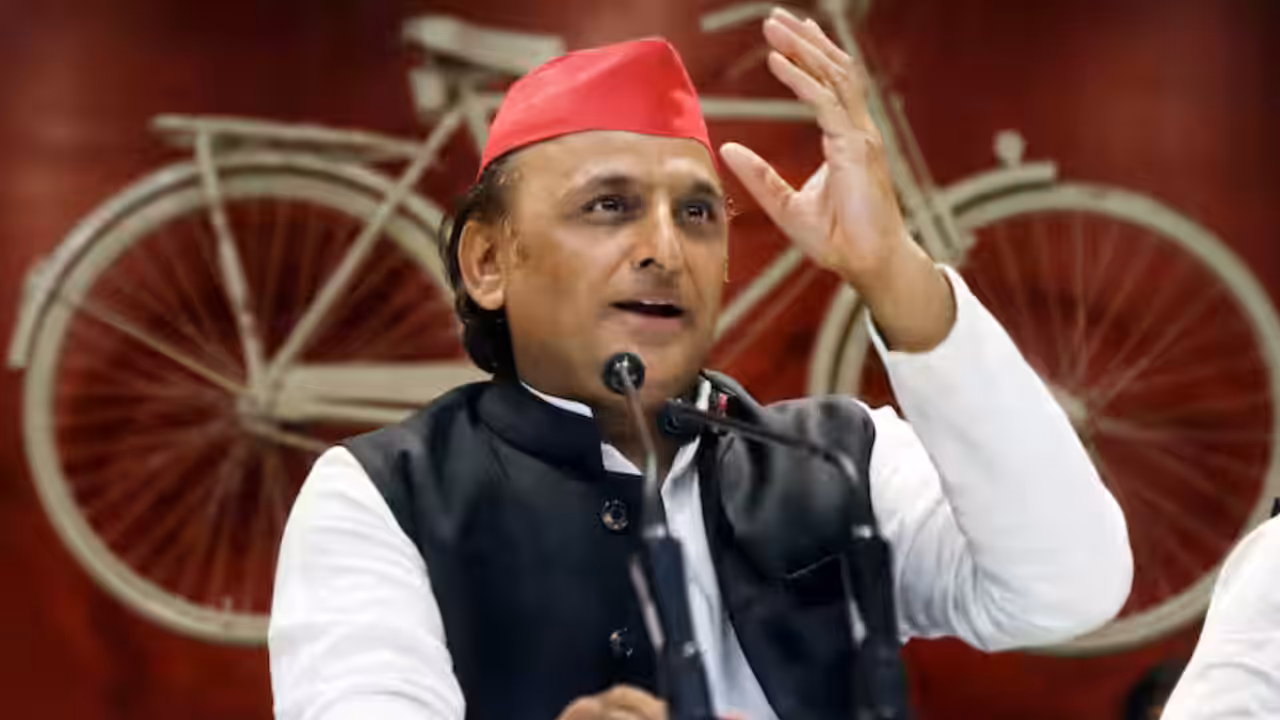 akhilesh yadav samajwadi party up 2027 elections district units dissolved kushinagar