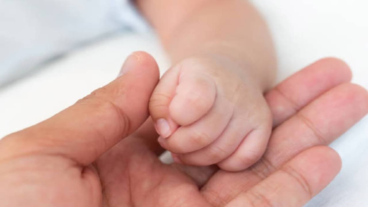 BABY HAND