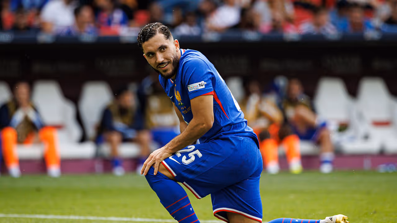 Rayan Cherki (Manchester City) Rayan Cherki (Manchester City)