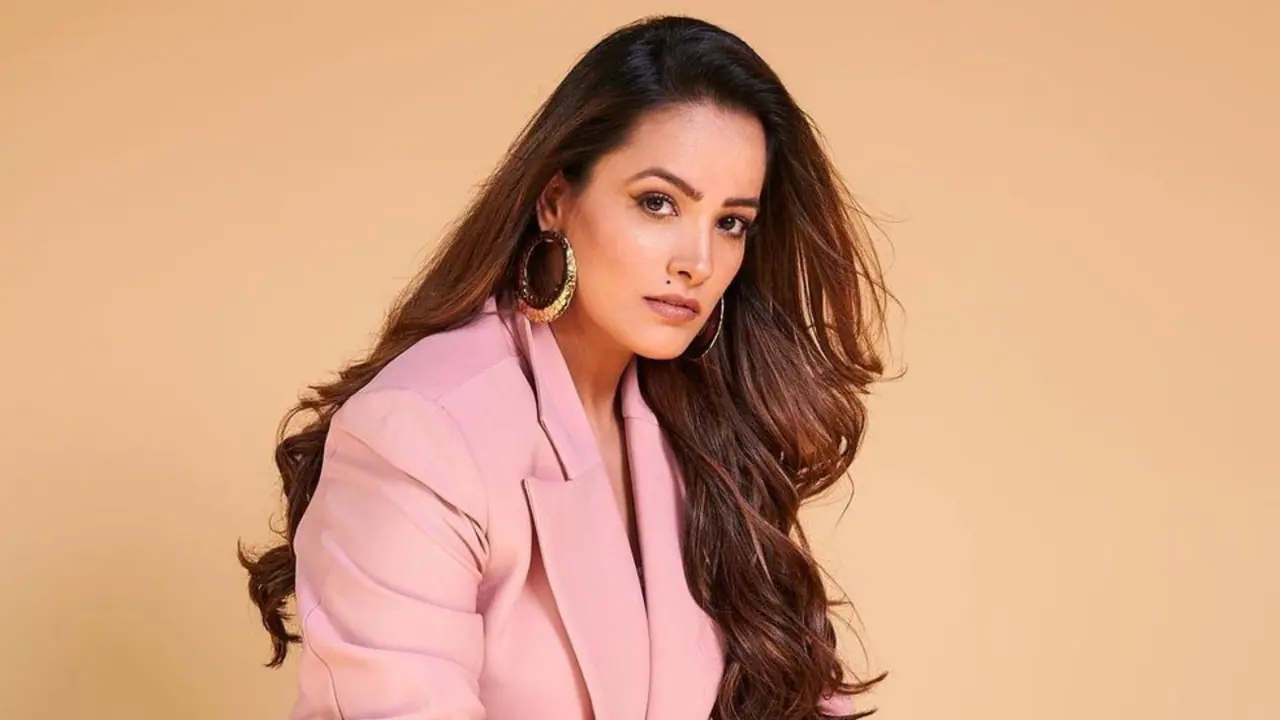 Anita Hassanandani drops cryptic message: “Time to Hear Myself Again”; fans react
