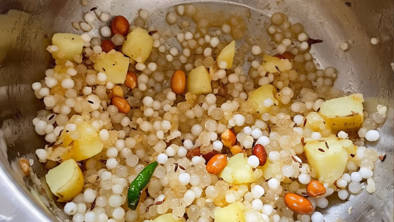 Sabudana Khichdi Recipe 