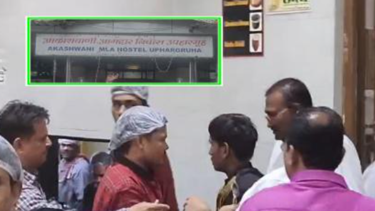 mla hostel waiters fight mla hostel waiters fight