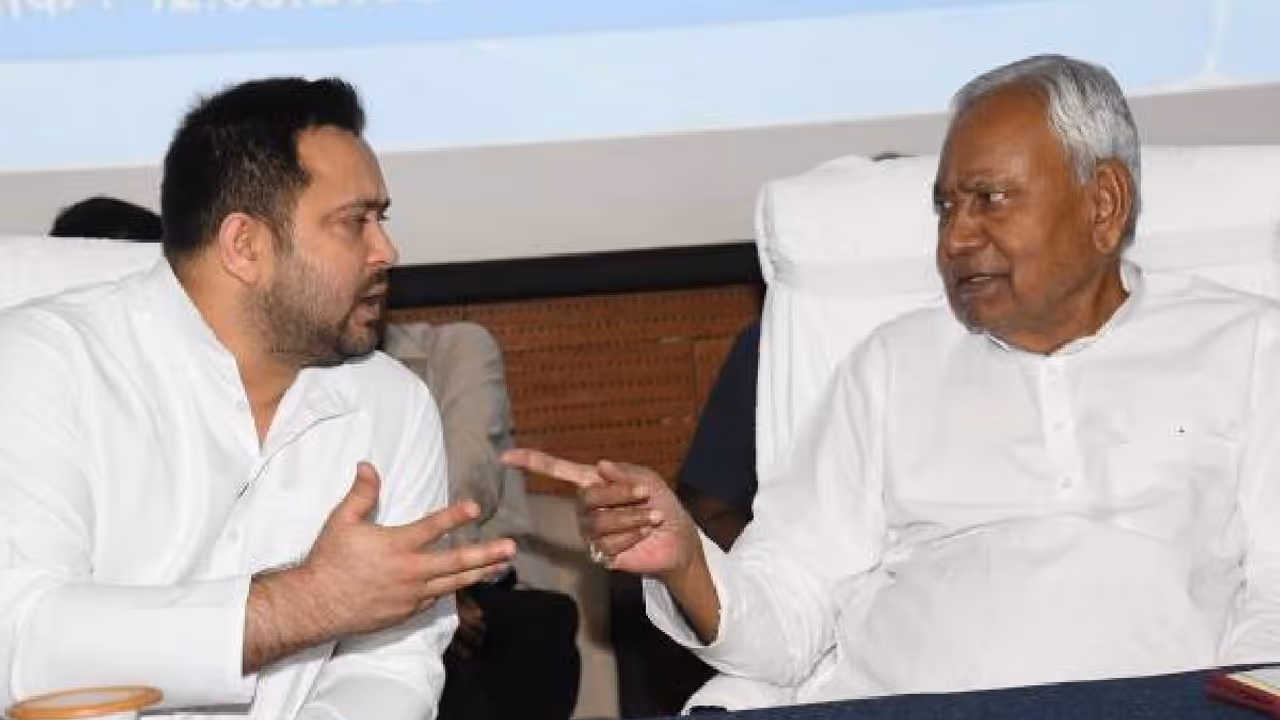 cm nitish kumar and Tejashwi Yadav cm nitish kumar and Tejashwi Yadav