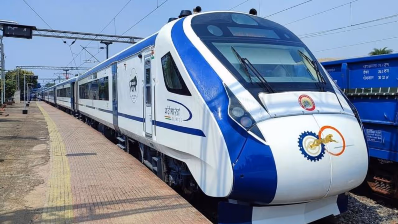 Vande bharat Train Vande bharat Train