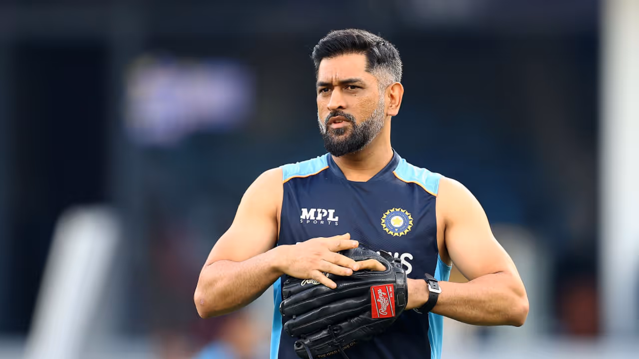 MS Dhoni MS Dhoni