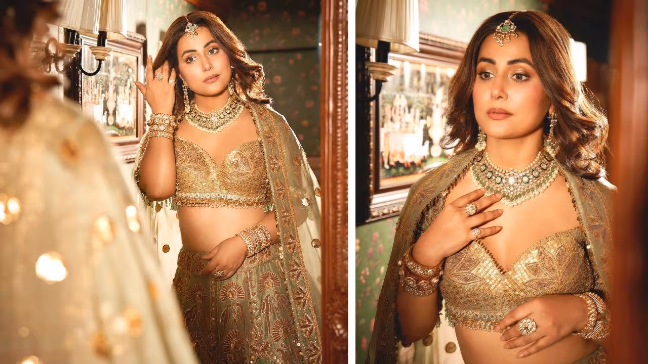 Blouse Design idea from actress Hina Khan 