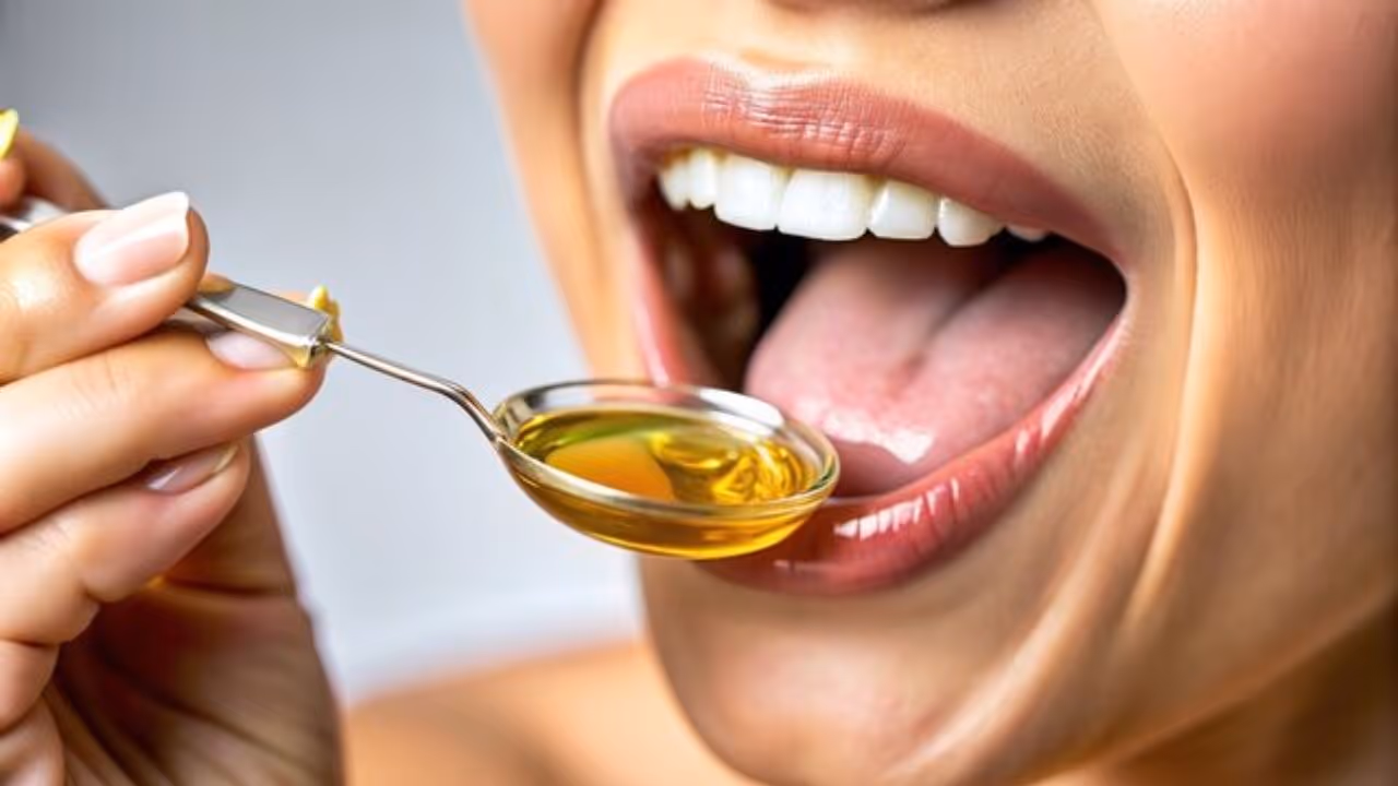 Oil pulling benefits for teeth and gums naturally Oil pulling benefits for teeth and gums naturally