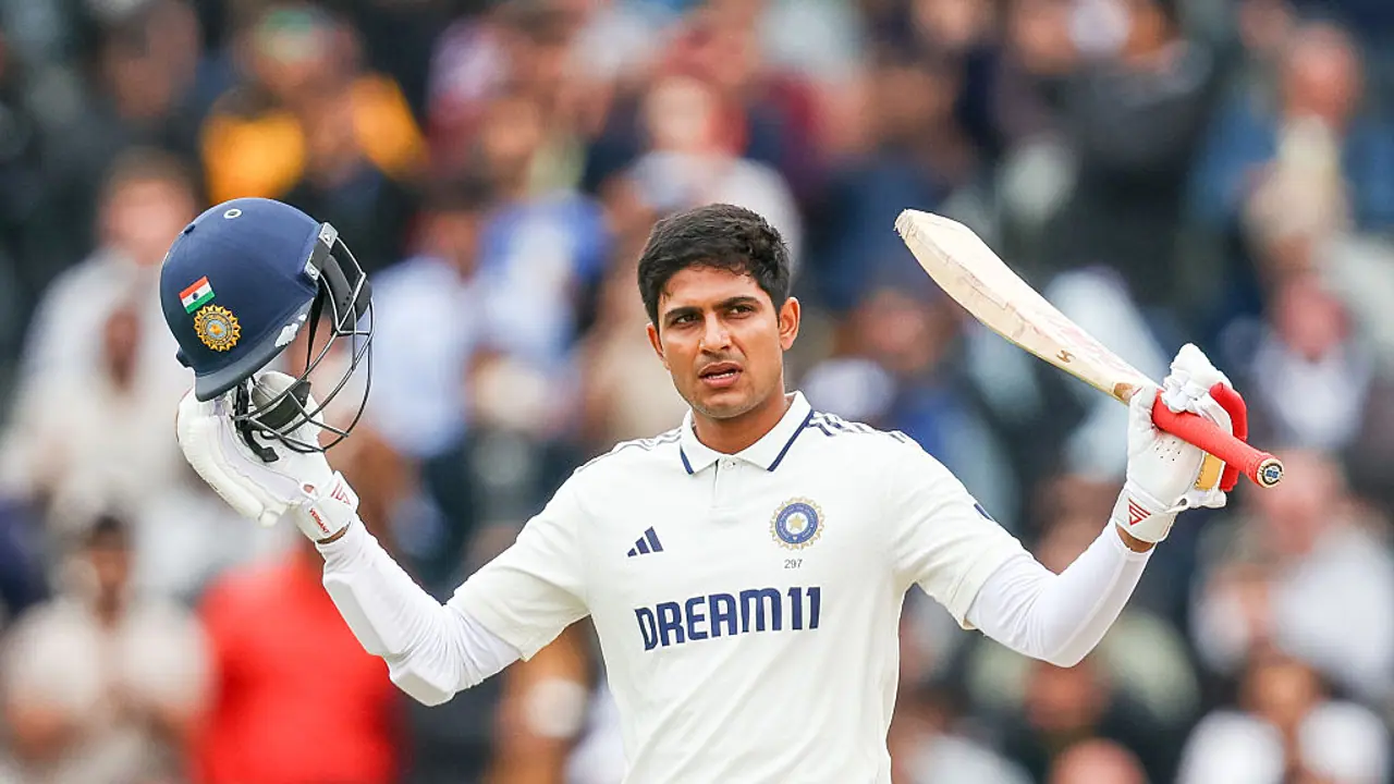 ఓవల్ లో చరిత్ర సృష్టించిన శుభ్ మన్ గిల్ ఓవల్ లో చరిత్ర సృష్టించిన శుభ్ మన్ గిల్