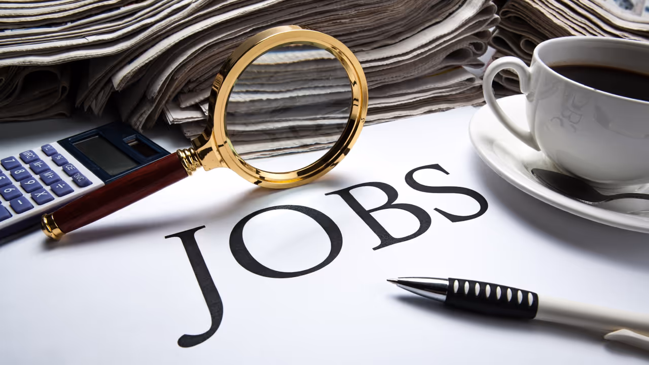 Top 5 Govt Jobs Lats Date 2025