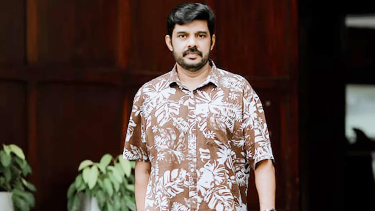 malayalam actor kalabhavan navas found dead in hotel room suffered cardiac arrest malayalam actor kalabhavan navas found dead in hotel room suffered cardiac arrest