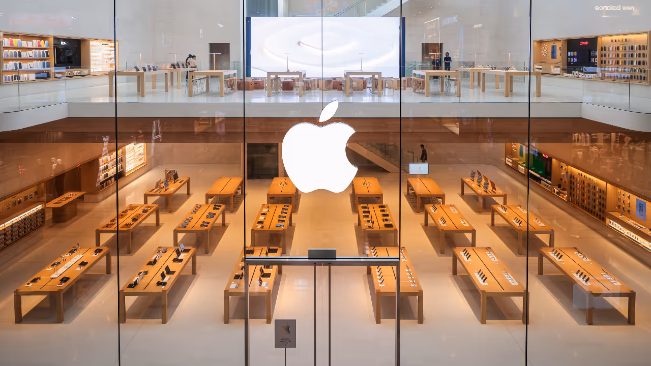 Apple Apple