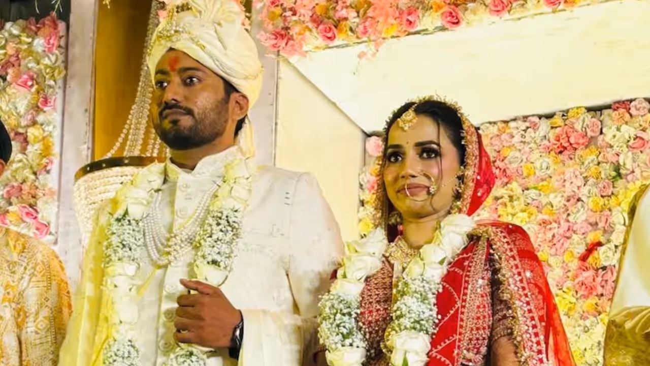 lucknow merchant navy wife suspicious death lucknow merchant navy wife suspicious death