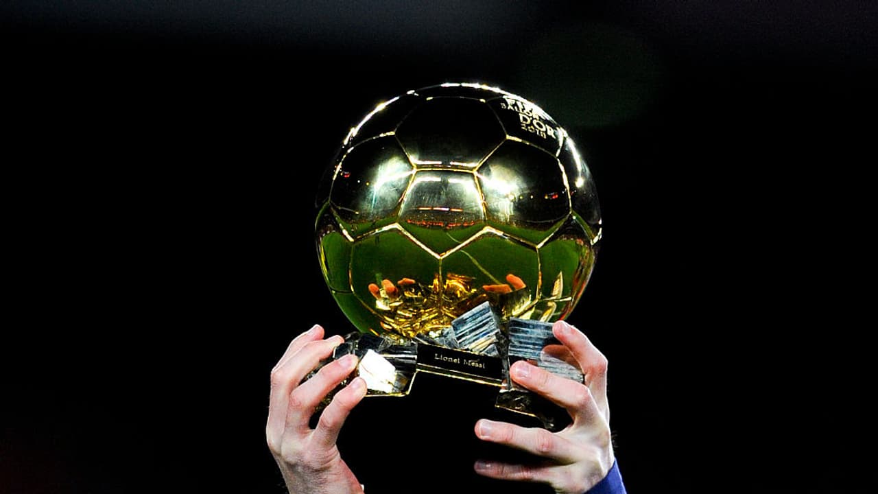 Ballon d Or Trophy