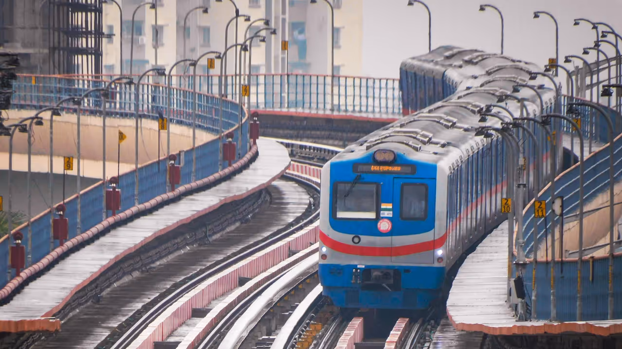 KOLKATA METRO 