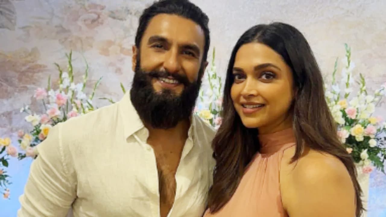 Ranveer Singh Deepika Padukone Ganpati Celebration