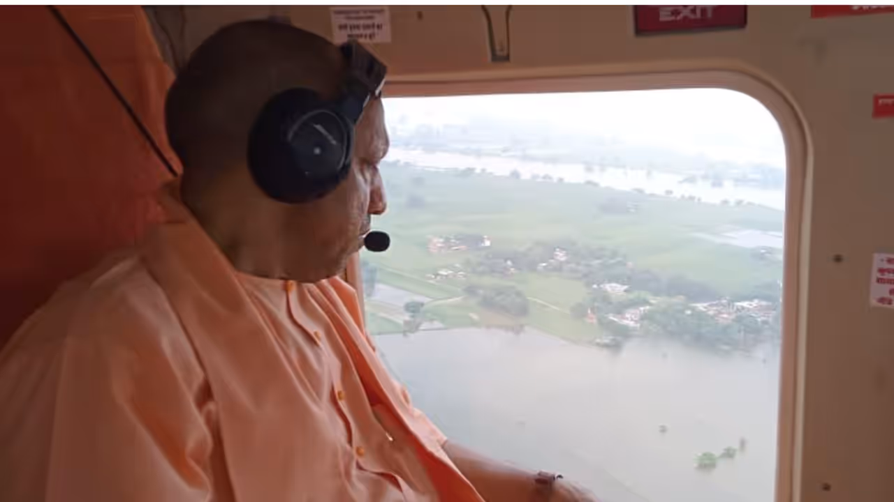 cm yogi ghazipur flood survey relief measures cm yogi ghazipur flood survey relief measures