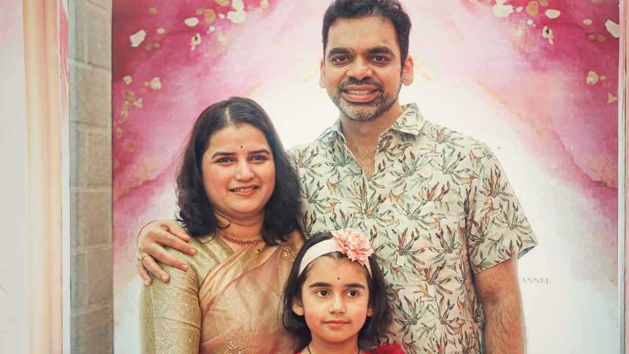 marathi singer rahul deshpande separate with wife