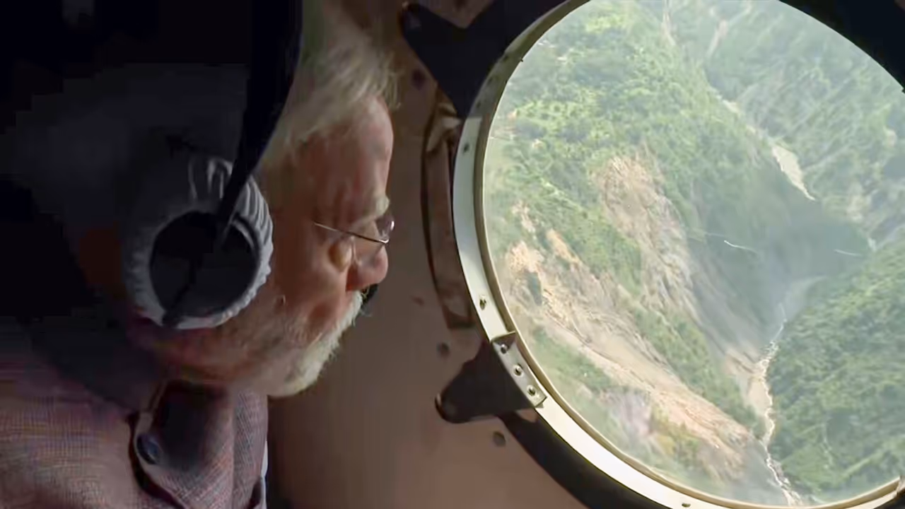 PM Modi conducts an aerial survey to review the flood situation PM Modi conducts an aerial survey to review the flood situation