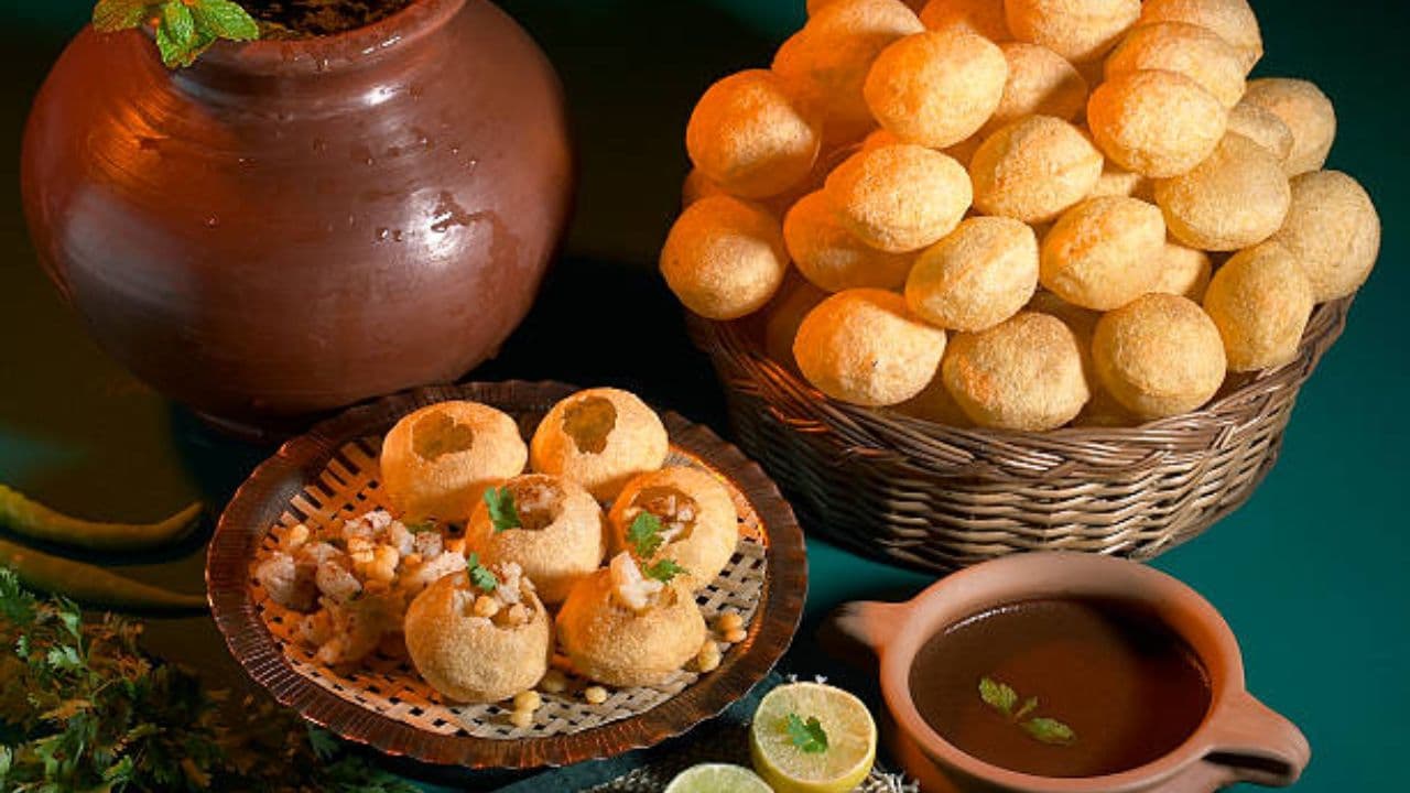 Difference between Puchka and Panipuri