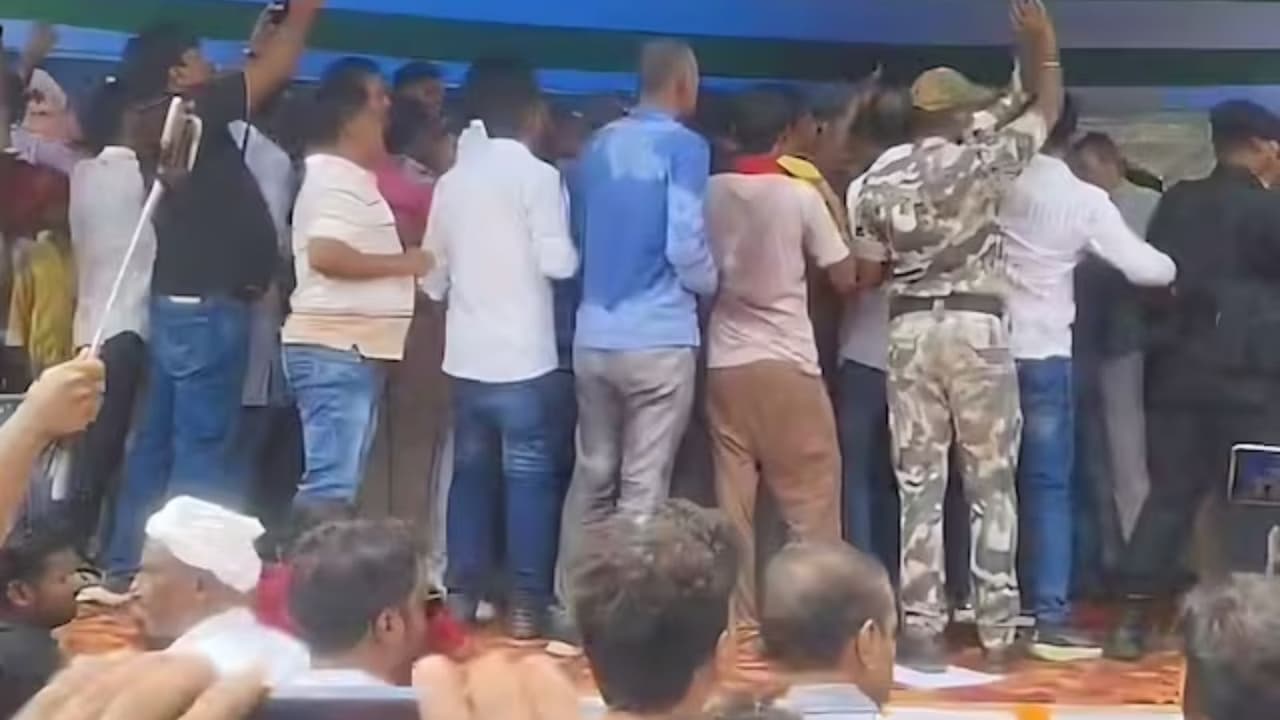 जमुई में भिड़े बीजेपी कार्यकर्ता