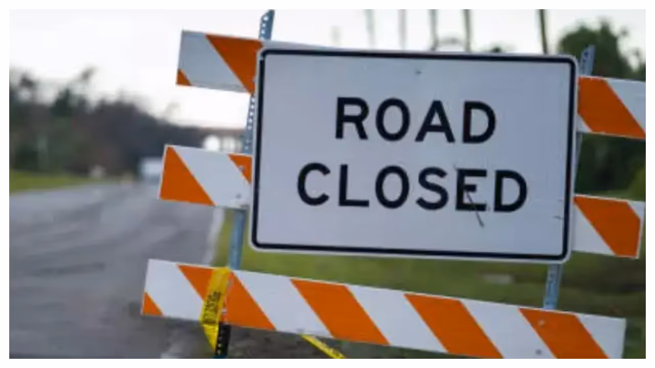 Road closed Road closed