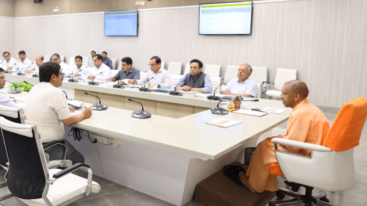 up cm yogi adityanath housing projects green corridor