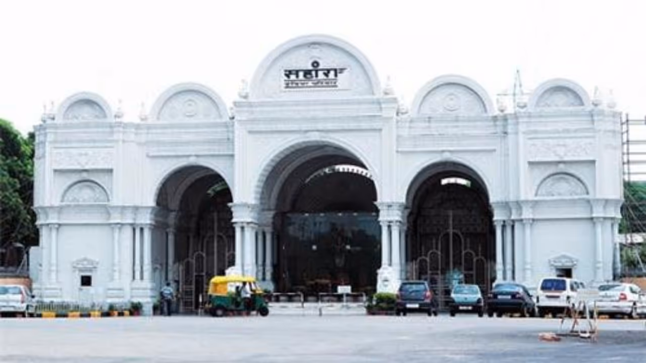 lucknow sahara city sealing nagar nigam