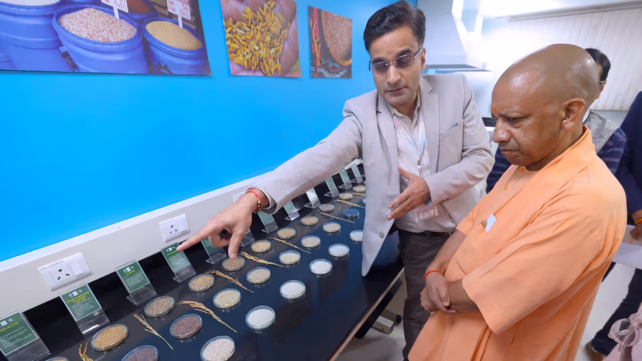 up global food basket yogi adityanath dsr conclave varanasi