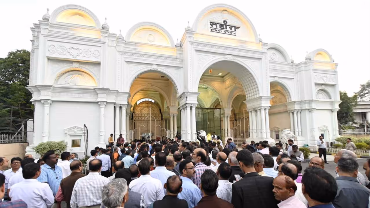 गोमती नगर की सहारा जमीन पर सियासी हलचल, क्या यहां बनेगा नया विधानसभा भवन?