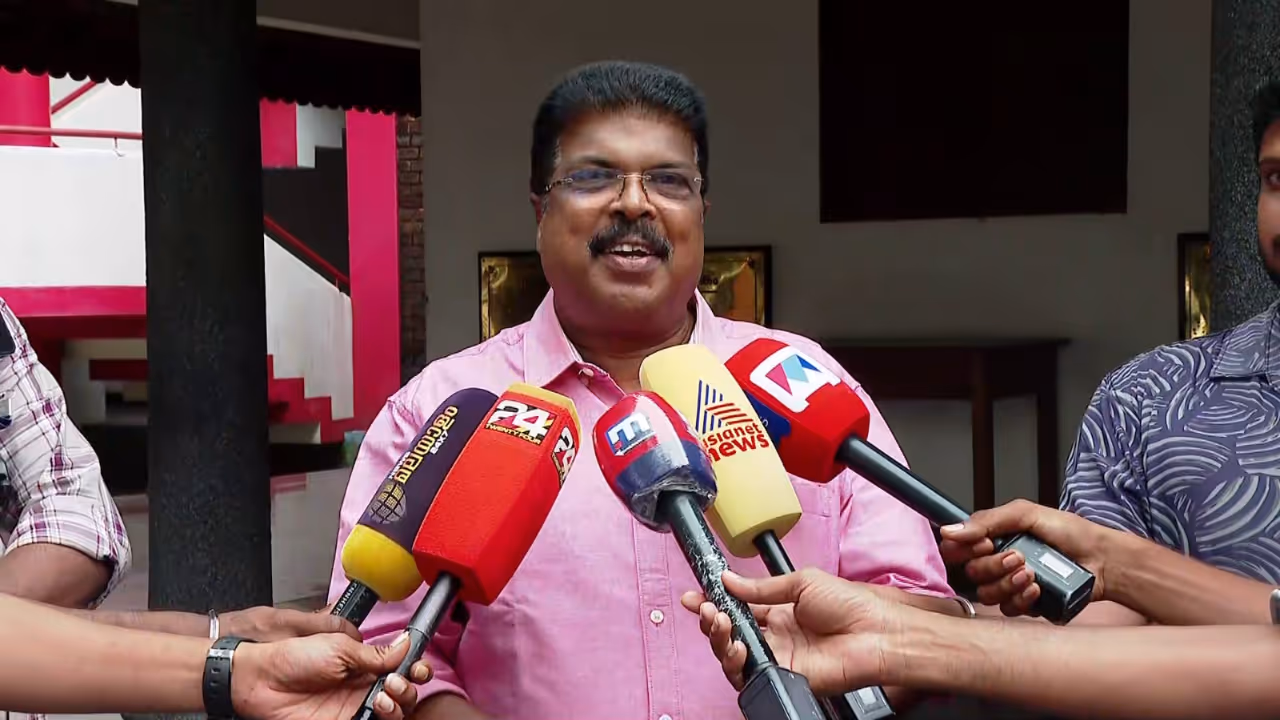 pp chitharanjan mla pp chitharanjan mla