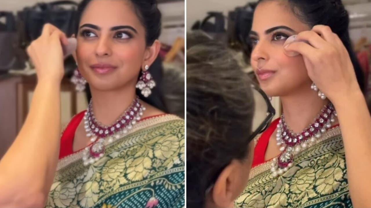 ईशा अंबानी बांधनी साड़ी लुक