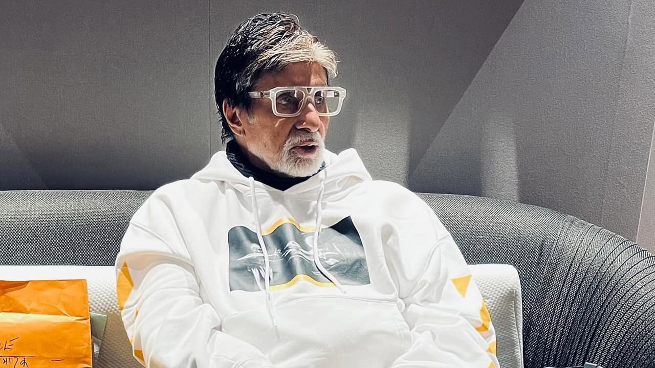 amitabh bachchan visit dharmendra home