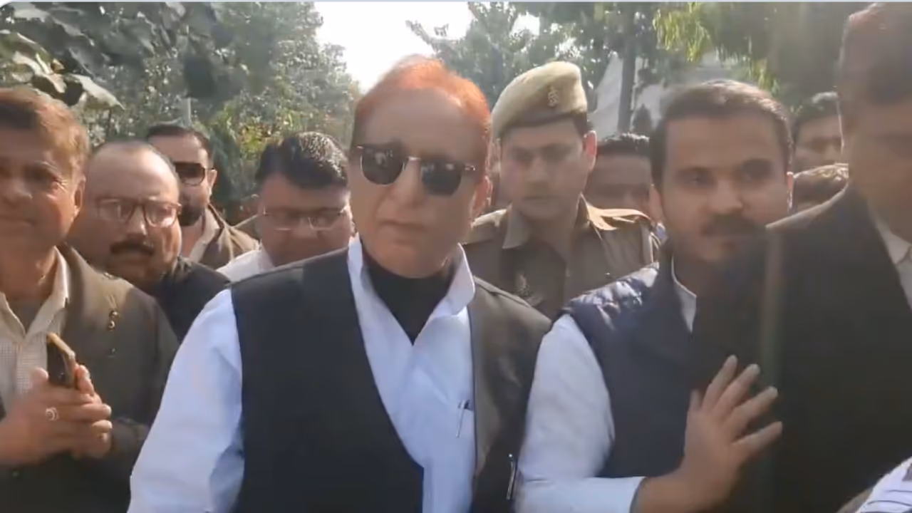 azam khan abdullah azam fake pan card case 7 year jail