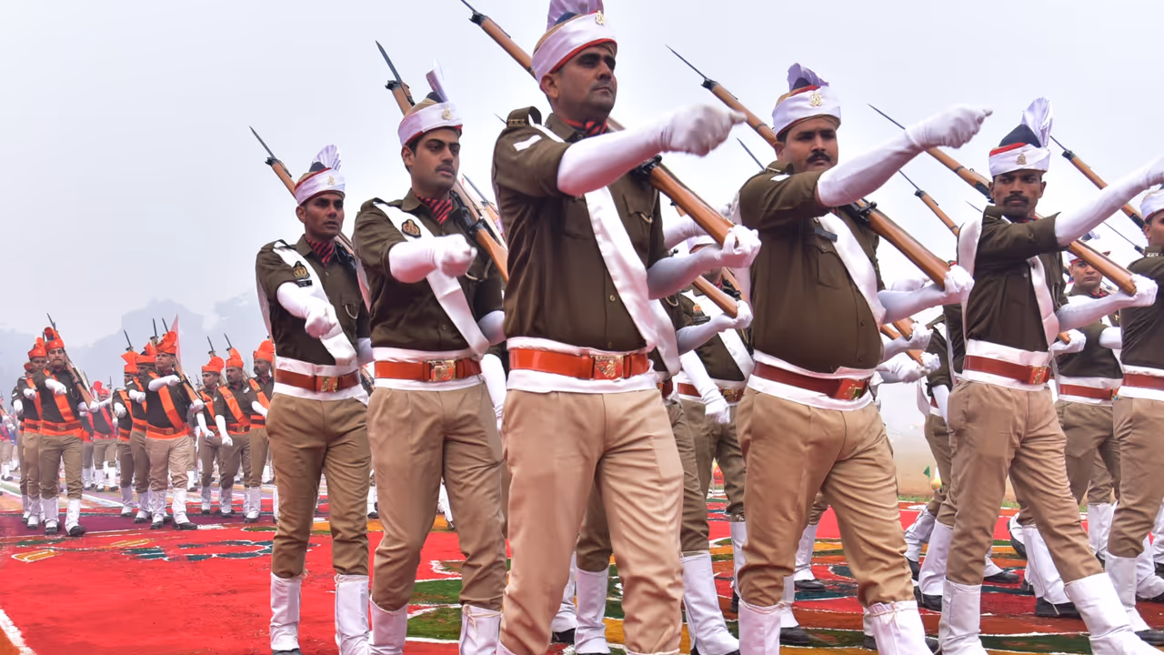 UP Home Guard Sarkari Naukri 2025
