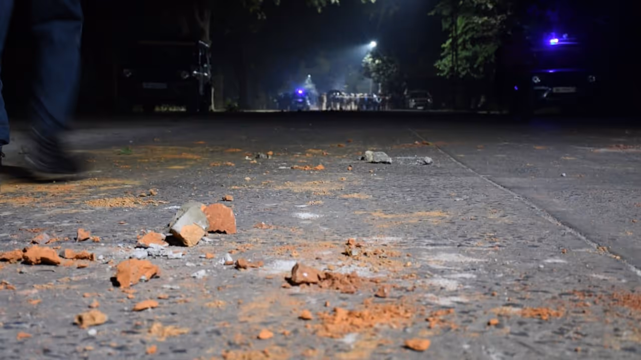 varanasi bhu students protest varanasi clash news