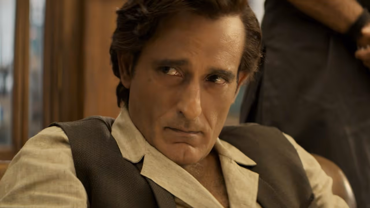 akshaye khanna dhurandhar gets new midnight show times in mumbai and pune akshaye khanna dhurandhar gets new midnight show times in mumbai and pune